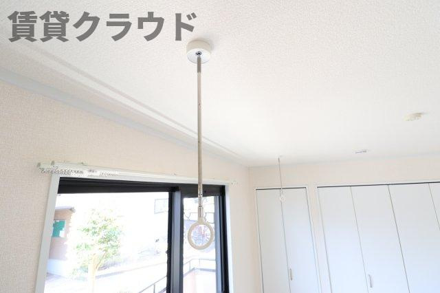 サンボナール　Ｊの内装|急な雨でも安心♪室内物干し付きです♪