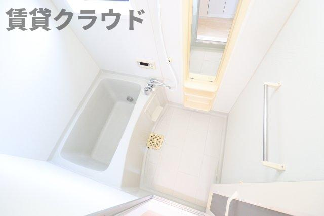 サンボナール　Ｊの浴室|コンパクトで使いやすいお風呂です