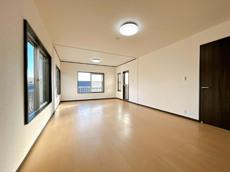 明石市北朝霧丘2丁目の洋室