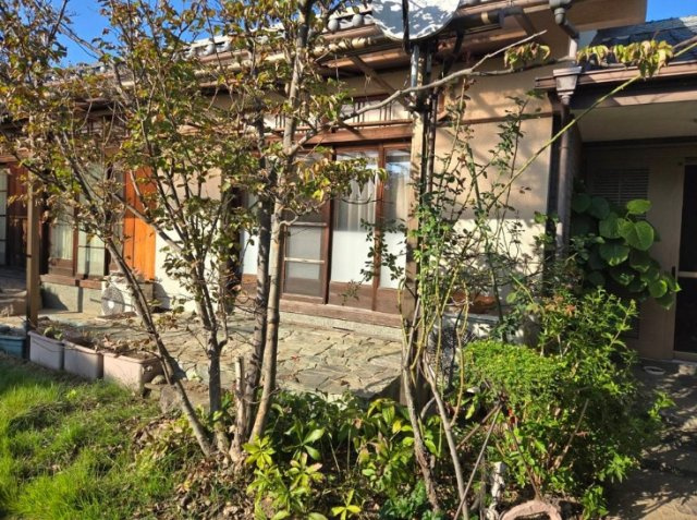中古戸建　船所の庭|お庭が付いています