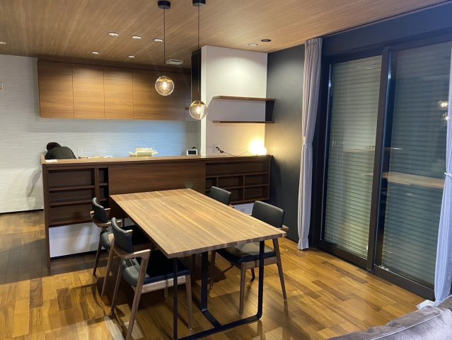 中古戸建　和歌山市栄谷の居間・リビング