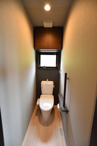中古戸建　和歌山市栄谷のトイレ|シンプルで使いやすいトイレです