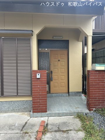 中古戸建　岩出市新田広芝のエントランス