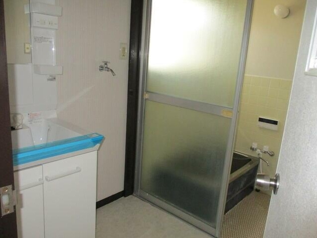 中古戸建　岩出市今中の独立洗面台