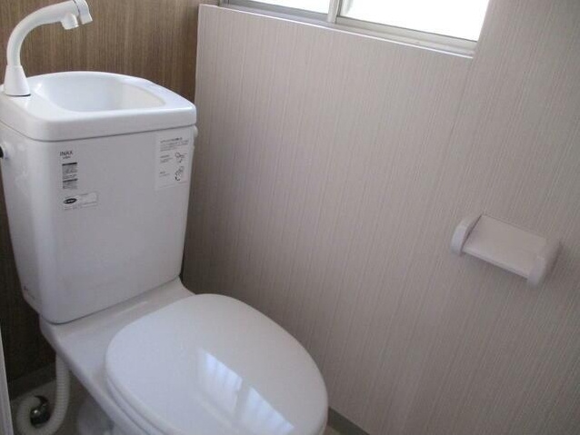 中古戸建　岩出市今中のトイレ