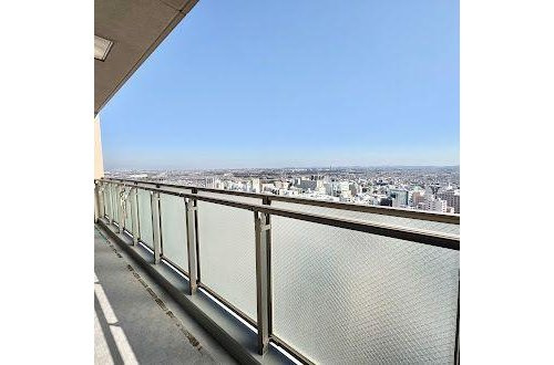【バルコニー】 | エスタテラ湘南台プラザタワー | お洗濯にも便利なバルコニー付き