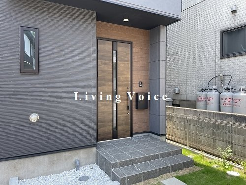 【玄関】 | 【仲介手数料０円】座間市南栗原7期　新築一戸建て | 座間市南栗原7期　新築一戸建て