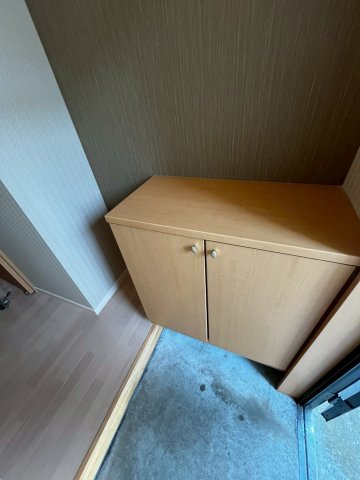 リレイション1(緑ケ岡)の玄関