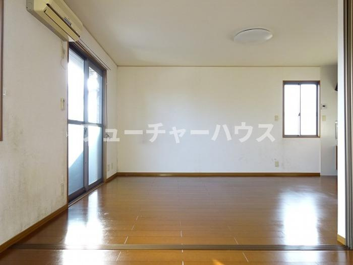 グリーンヴィラ　カサハラ　Ｄの居間・リビング