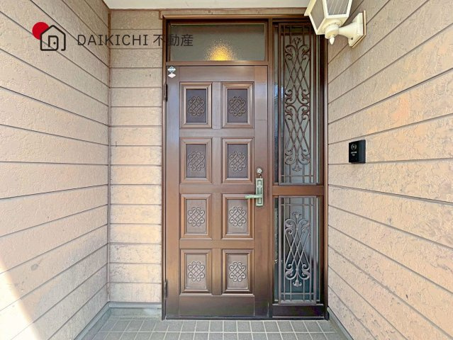 【玄関】 | 東松山市大字野田　中古戸建　