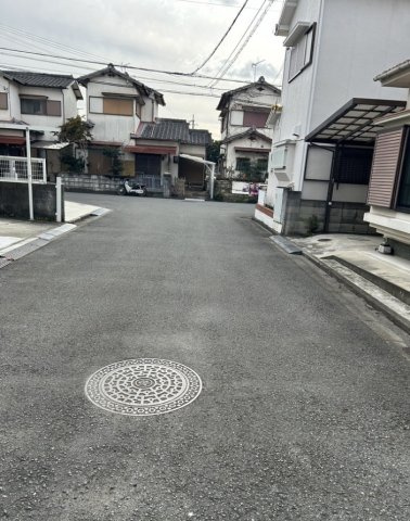 中古戸建　和歌山市有家の前面道路含む現地写真