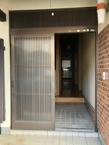 中古戸建　和歌山市有家の玄関