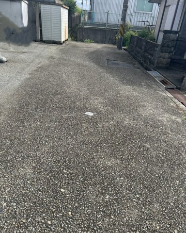 中古戸建　岩出市畑毛　平屋建の駐車場