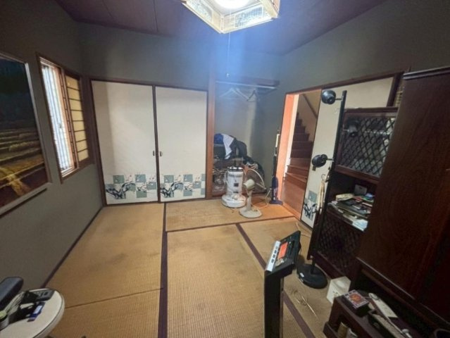 和歌山市 弘西（紀伊駅） 2階建 4ＳＬＤＫの和室