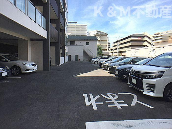 Murray Hillの駐車場|駐車場に車を止められます