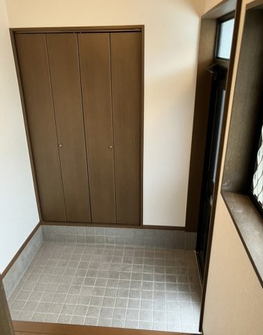 中古戸建　岩出市川尻の玄関