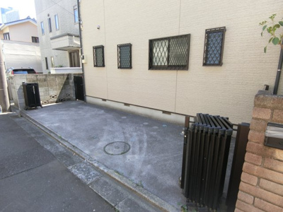 【駐車場】 | 矢島邸貸家
