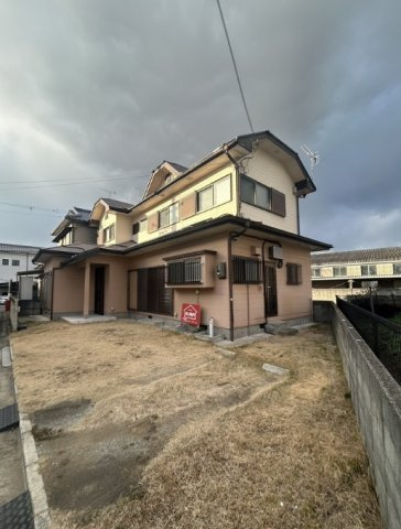 中古戸建　和歌山市中島の前面道路含む現地写真