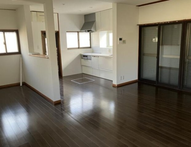 中古戸建　和歌山市中島の居間・リビング