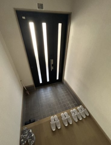 中古戸建　岩出市今中の玄関