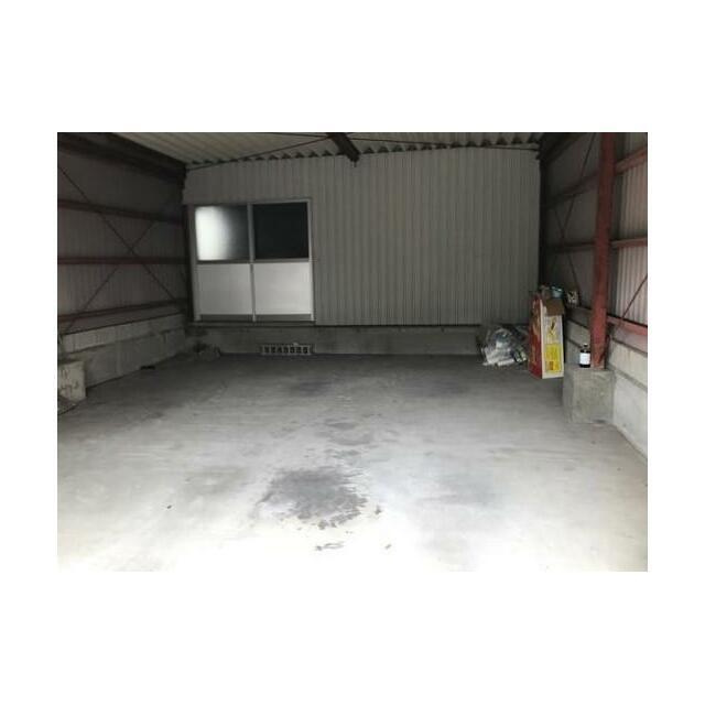 中古戸建　和歌山市栄谷の駐車場
