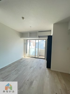 【内装】 | C.P.Pure1608