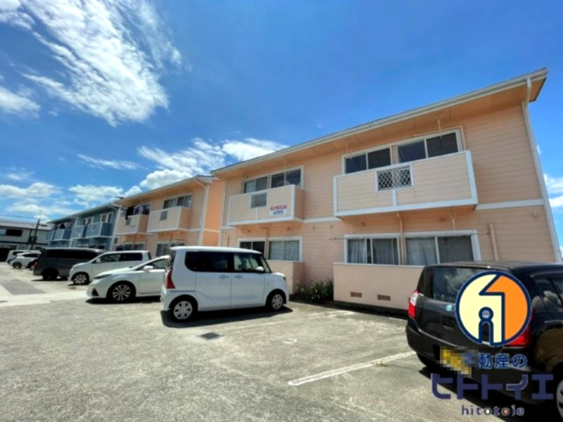 ベルメゾン室岡の駐車場