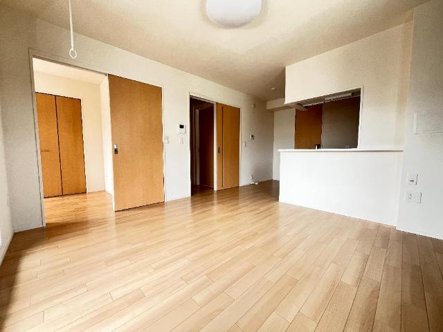 サンノーブルの居間・リビング|リビング