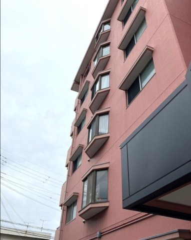 和歌山市市小路　グランドハイツサンルートの外観