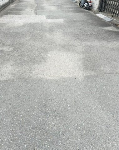 中古戸建　和歌山市六十谷の前面道路含む現地写真