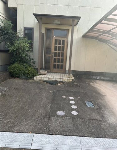 中古戸建　岩出市中島のエントランス