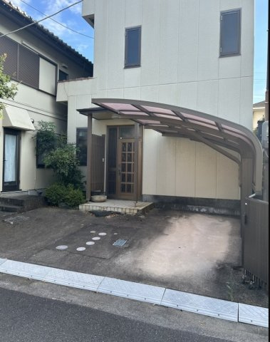中古戸建　岩出市中島の駐車場