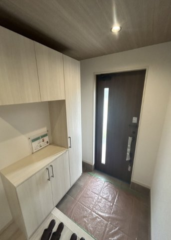 新築戸建　和歌山市中島　ジョーブタウン中島IIの玄関
