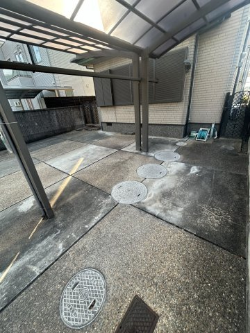 中古戸建　鳴神1680万円の駐車場