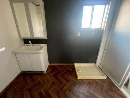 中古戸建　岩出市森の独立洗面台