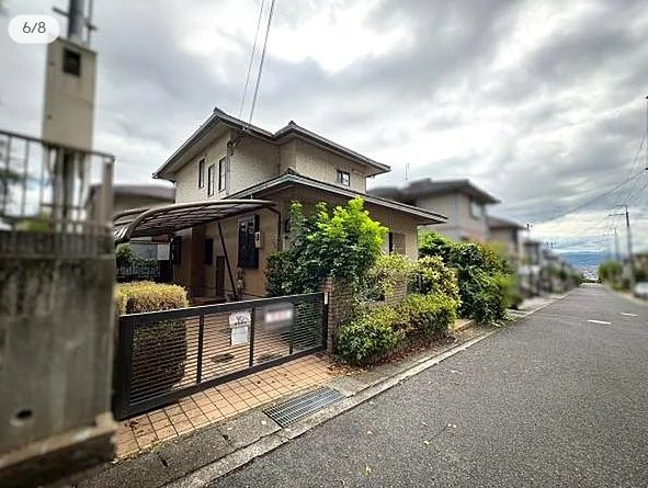 中古戸建　岩出市西安上の前面道路含む現地写真
