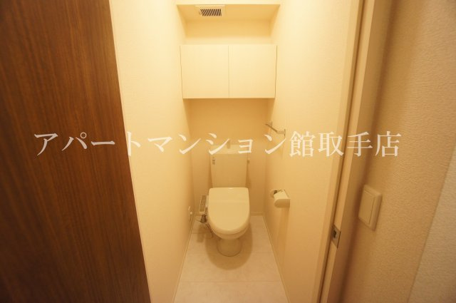 クレストフォーチュン Bのトイレ