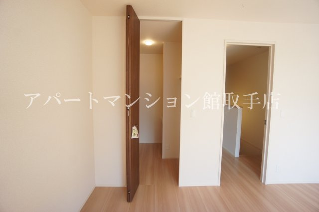 クレストフォーチュン Bの収納