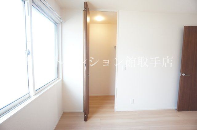 クレストフォーチュン Bの収納