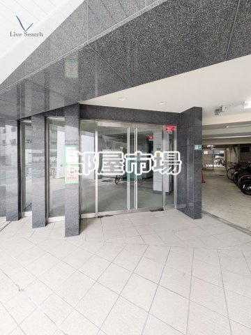 ヴィータローザCQレジデンス南千住のエントランス