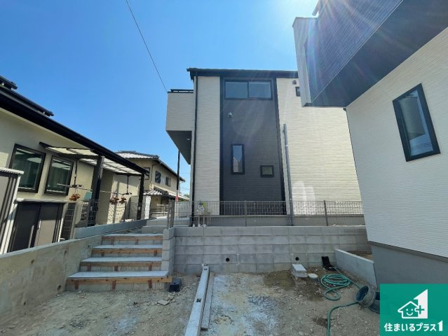 神戸市西区樫野台　新築一戸建ての外観|安心の10年保証！外観を美しく保ち、雨水で汚れを落とします！気になることがありましたら、お気軽にお問い合わせください！