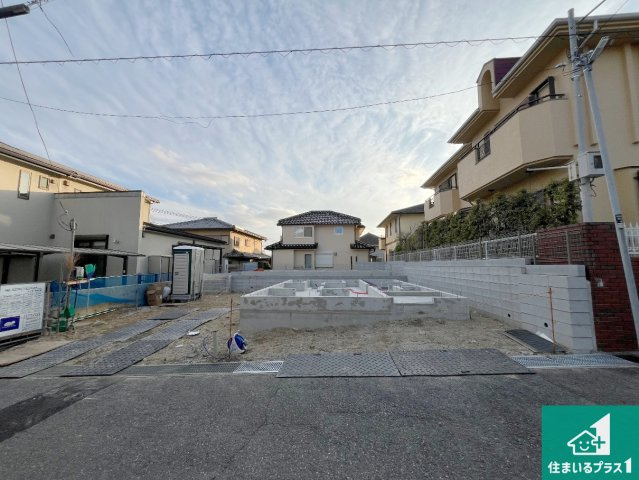 神戸市西区樫野台　新築一戸建ての外観|周辺は落ち着いた街並みの住宅地！子育てがしやすい住環境です！まだ未完成ですが、現地でしかわからない事もございます。是非一度ご覧ください。