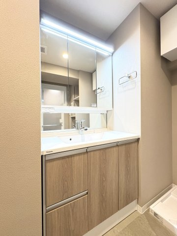 コスモ柴又駅前の洗面所|ドキドキの新生活も、安心してスタート。ぴったりの住まいを見つけませんか？クランディアが一緒に住まい選びをサポートします‼　まずは、お気軽にお問合せください　＃クランディア