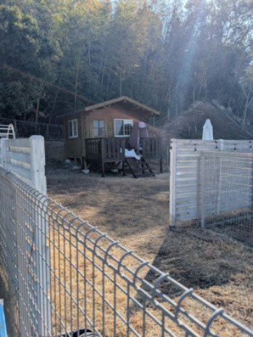 日進市藤枝町奥廻間ログハウス付土地の画像