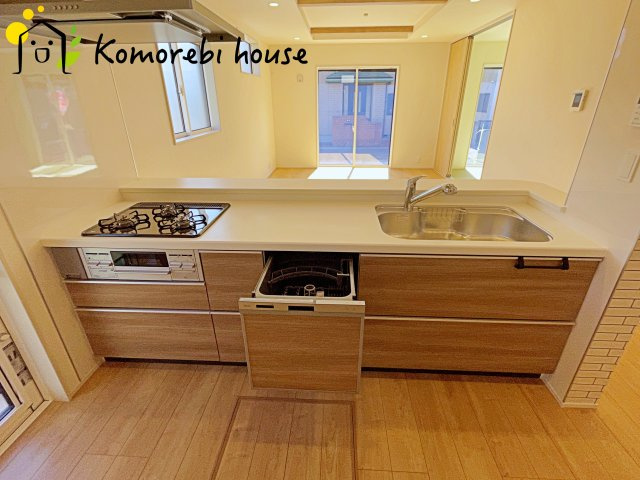 桶川市上日出谷　11期　新築一戸建て　ブルーミングガーデン　01のキッチン|キッチンです
