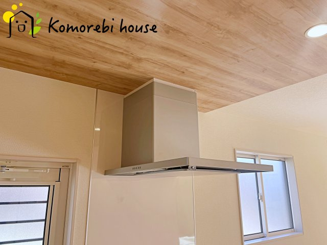 桶川市上日出谷　11期　新築一戸建て　ブルーミングガーデン　01のキッチン|お料理しやすいキッチンです