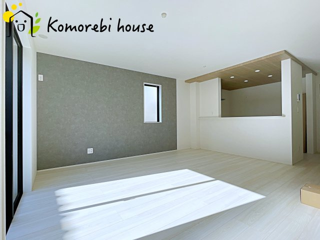 桶川市上日出谷　8期　新築一戸建て　グラファーレ　02の居間・リビング|26.1.29撮影済み