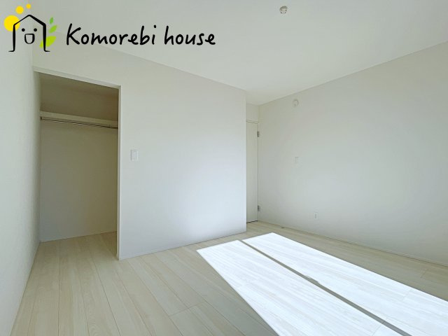 桶川市上日出谷　8期　新築一戸建て　グラファーレ　02の寝室|26.1.29撮影済み