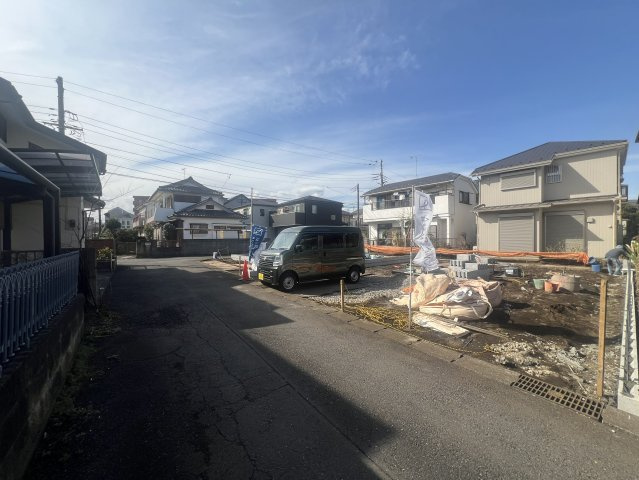 日野市大坂上３期の前面道路含む現地写真