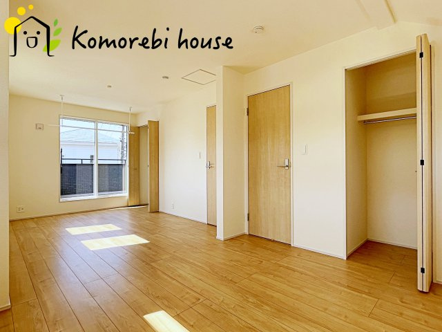 桶川市上日出谷南1丁目　新築一戸建て　ブルーミングガーデン　01の寝室|寝室です